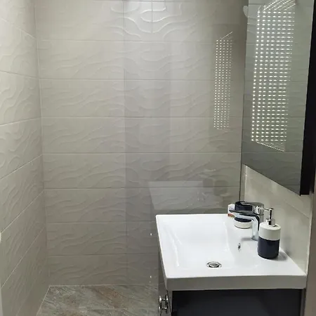 Apartament Garofitei Apartment Constanta